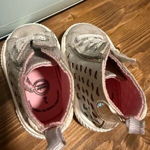 Wonder Nation Gray Kids Shoes